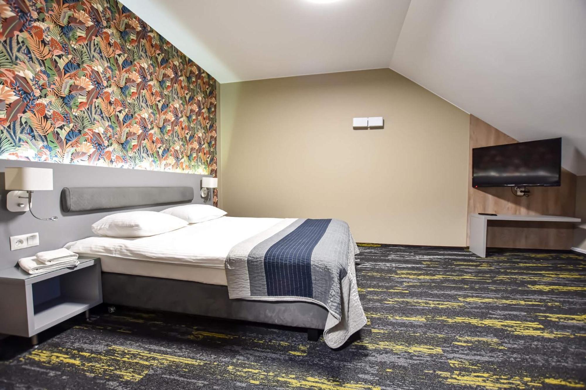 Lesny Dwor Hotel Radom Kamer foto
